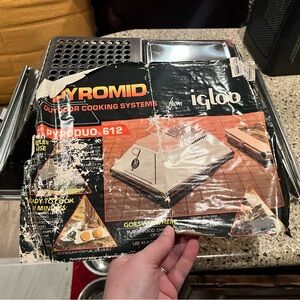 Igloo Pyromid Duo 612 Cooking System